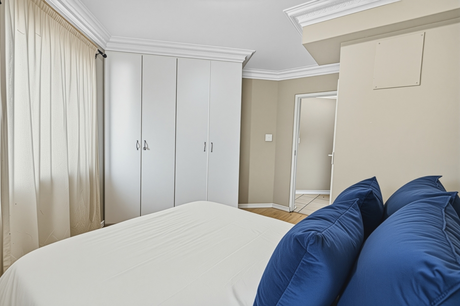 To Let 2 Bedroom Property for Rent in Harbour Island Western Cape
